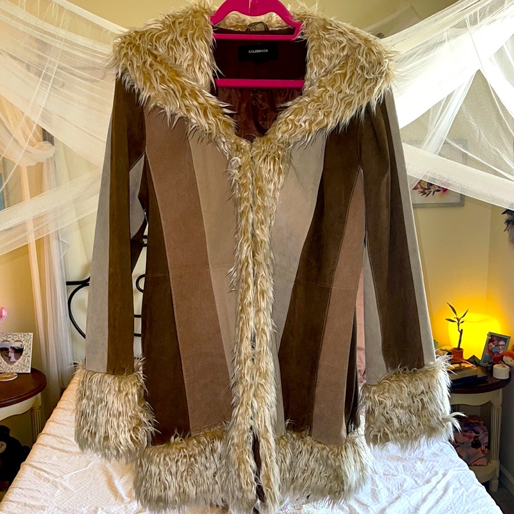 Stunning vintage suede leather coat with faux fur